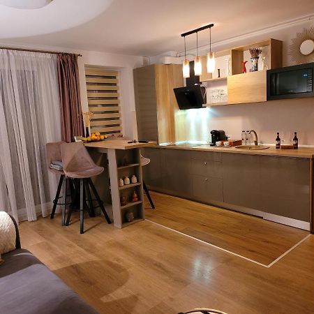 Executive Apartment Avantgarden Coresi Braşov Eksteriør bilde
