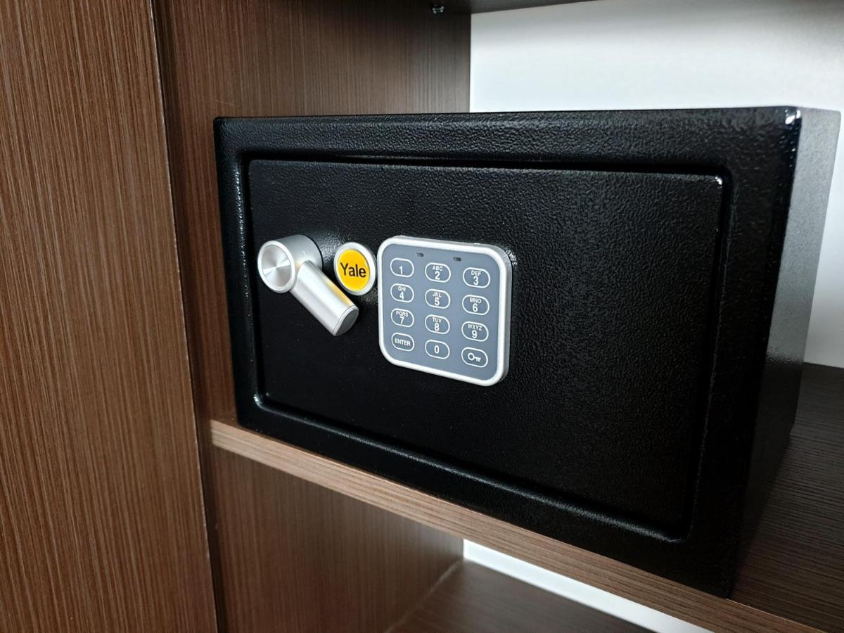 Executive Apartment Avantgarden Coresi Braşov Eksteriør bilde