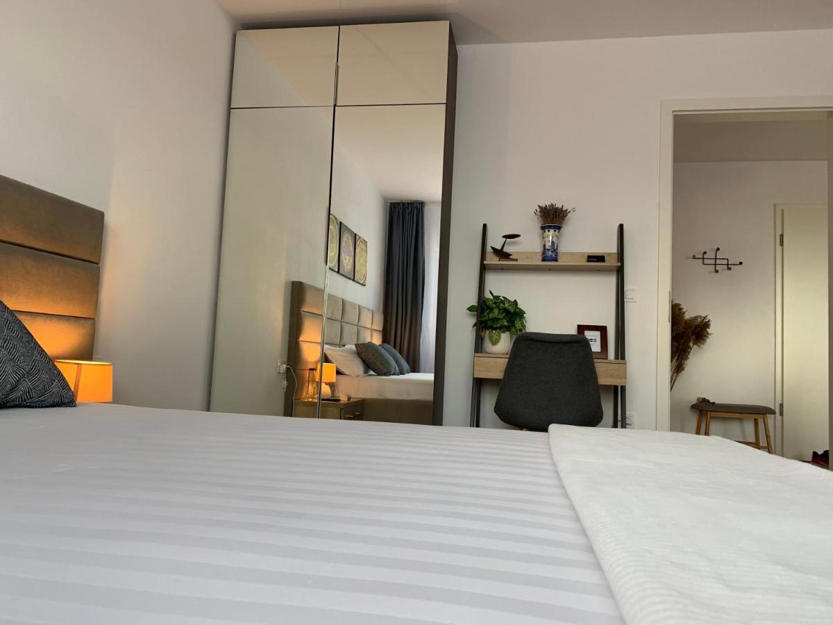 Executive Apartment Avantgarden Coresi Braşov Eksteriør bilde